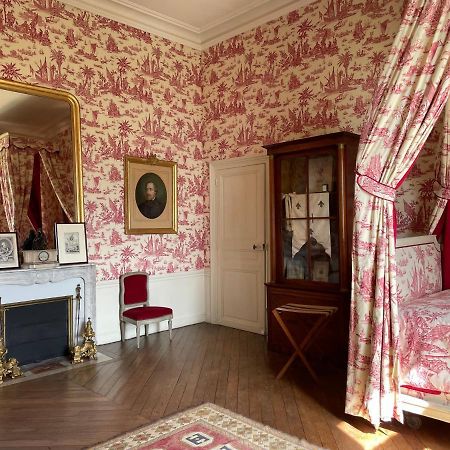 Chateau De Bostz Besson Экстерьер фото